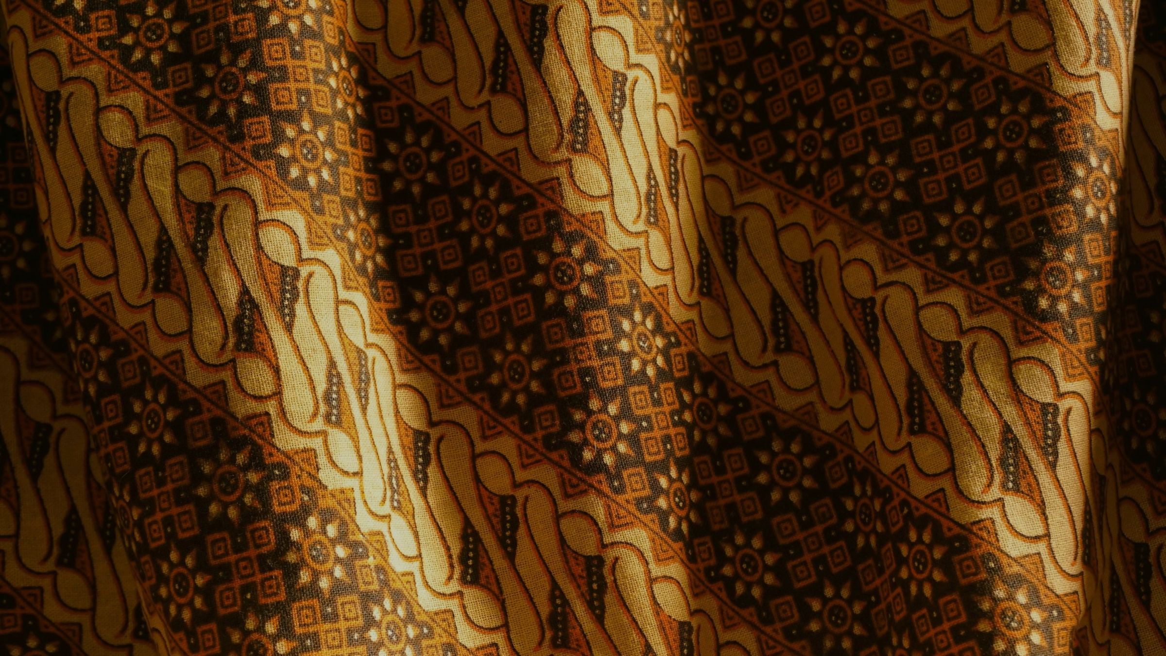 Chic fusion clothing items details